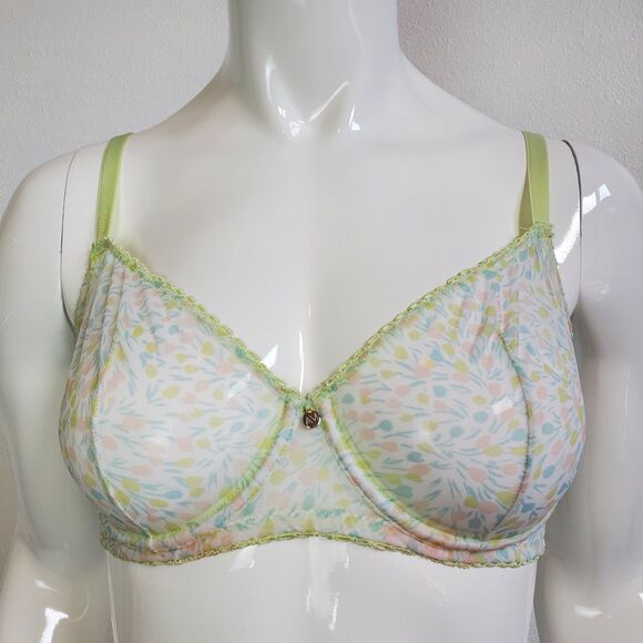 Adore Me Green Floral Semi-Sheer Bra - Picture 2 of 12